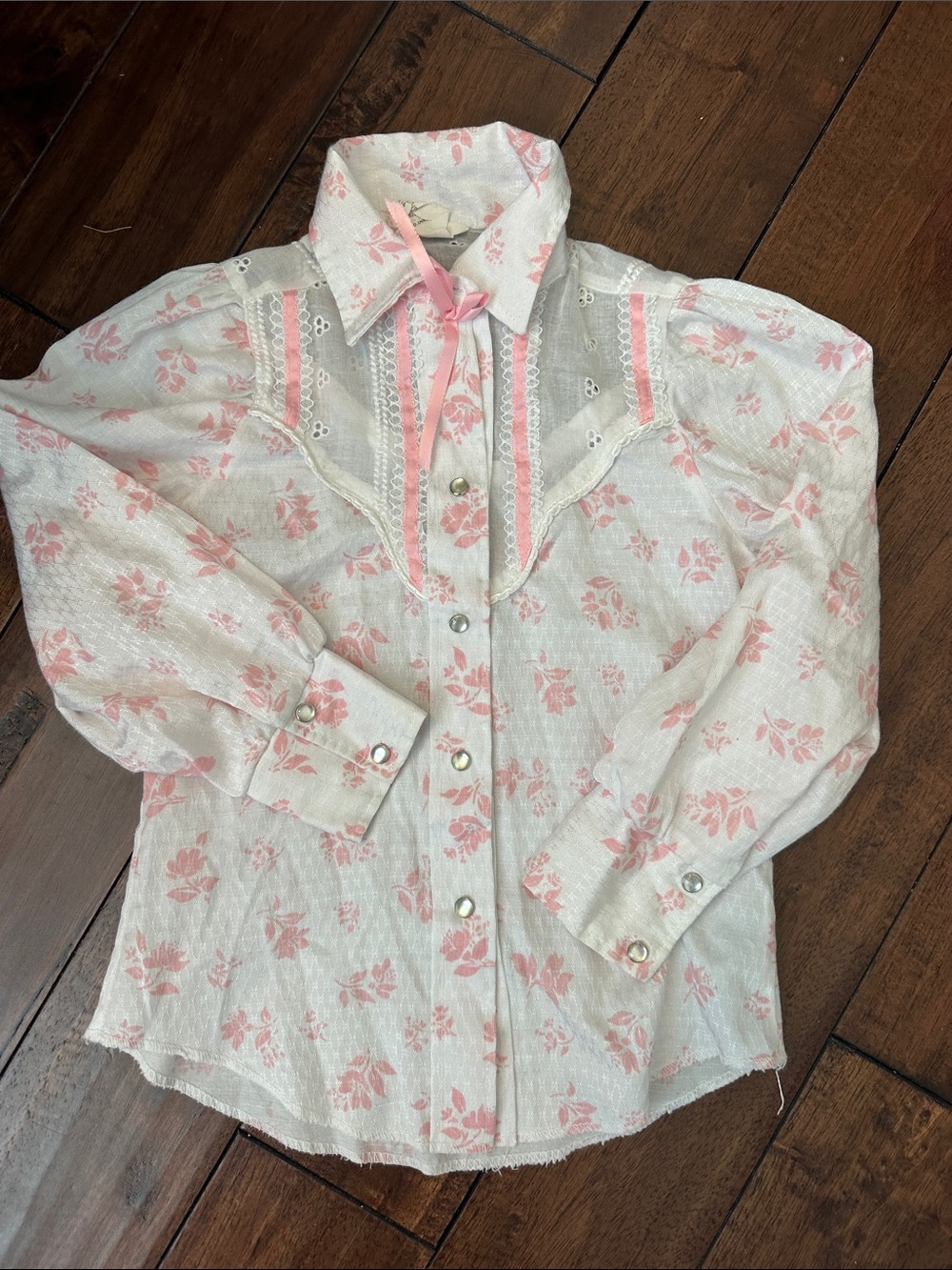 Girls' Pink Floral Lace-Trim Button-Up Shirt